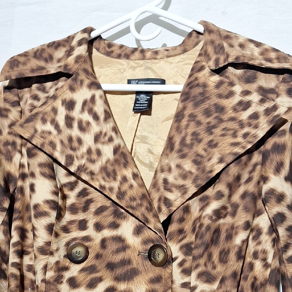 Animal Print Trench Coat, Short With Belt Sz 4, NWOT - Picture 3 of 16